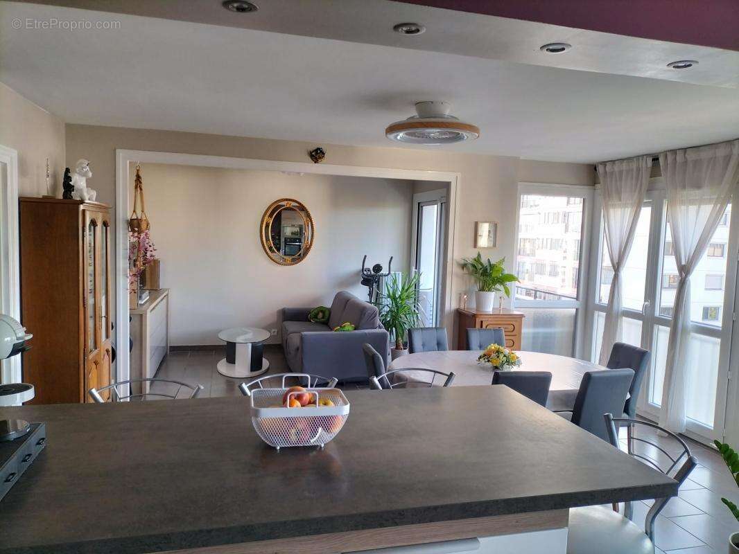 Appartement à VILLARS