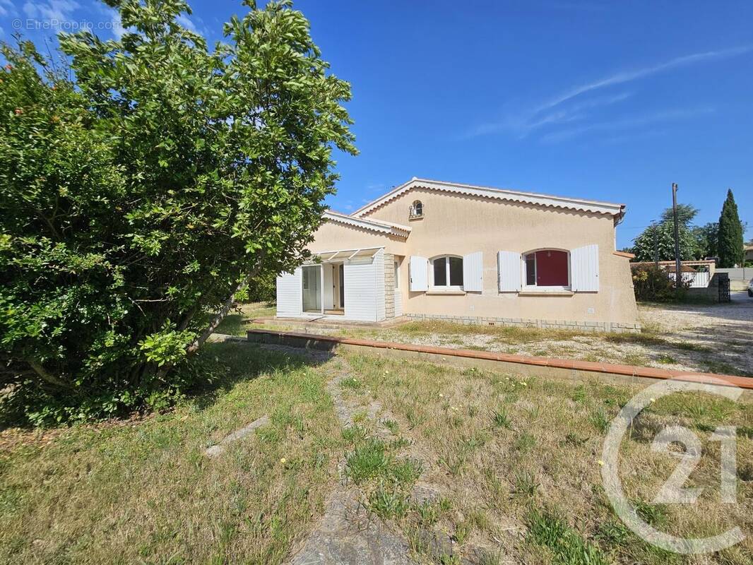 Maison à SIX-FOURS-LES-PLAGES