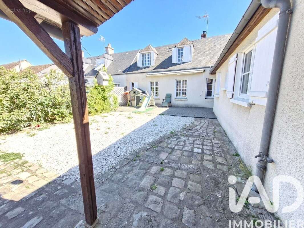 Photo 3 - Maison à SAINT-BENOIT-SUR-LOIRE