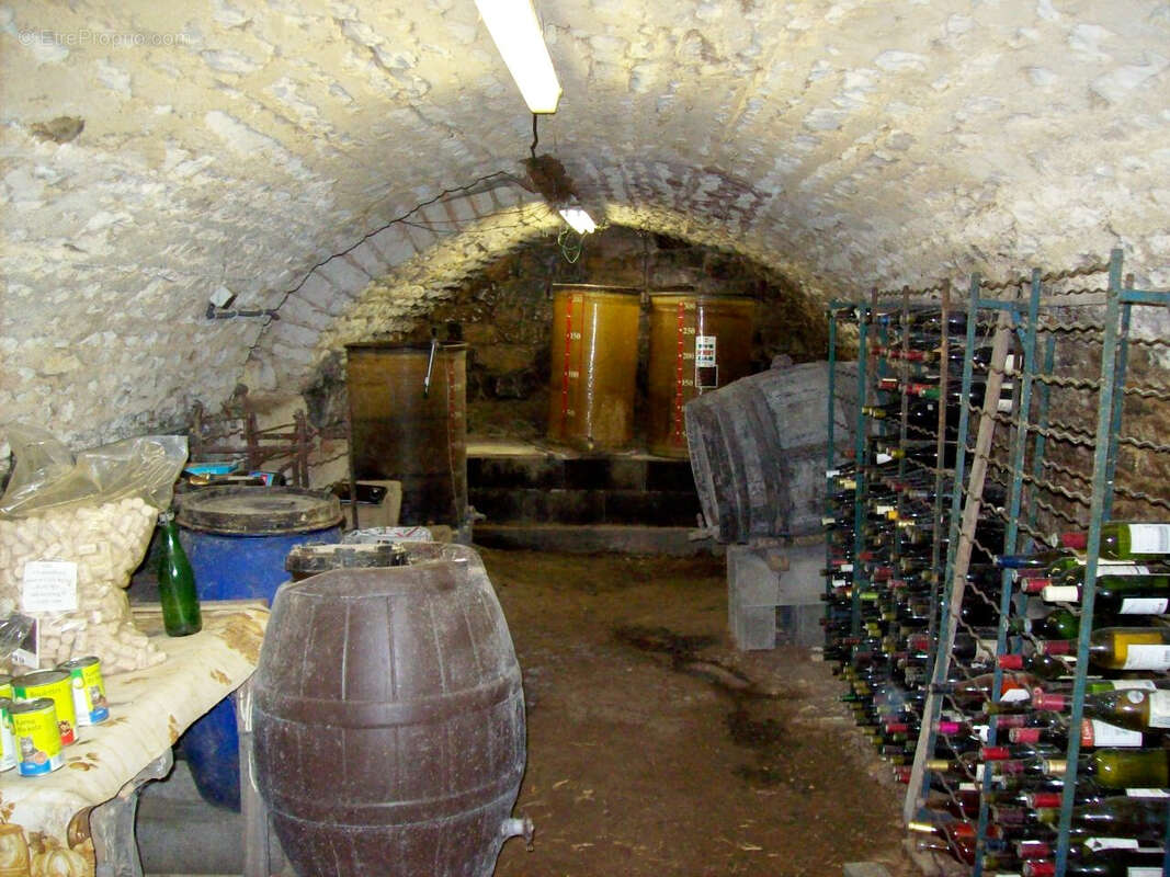 Maison à BRINON-SUR-BEUVRON