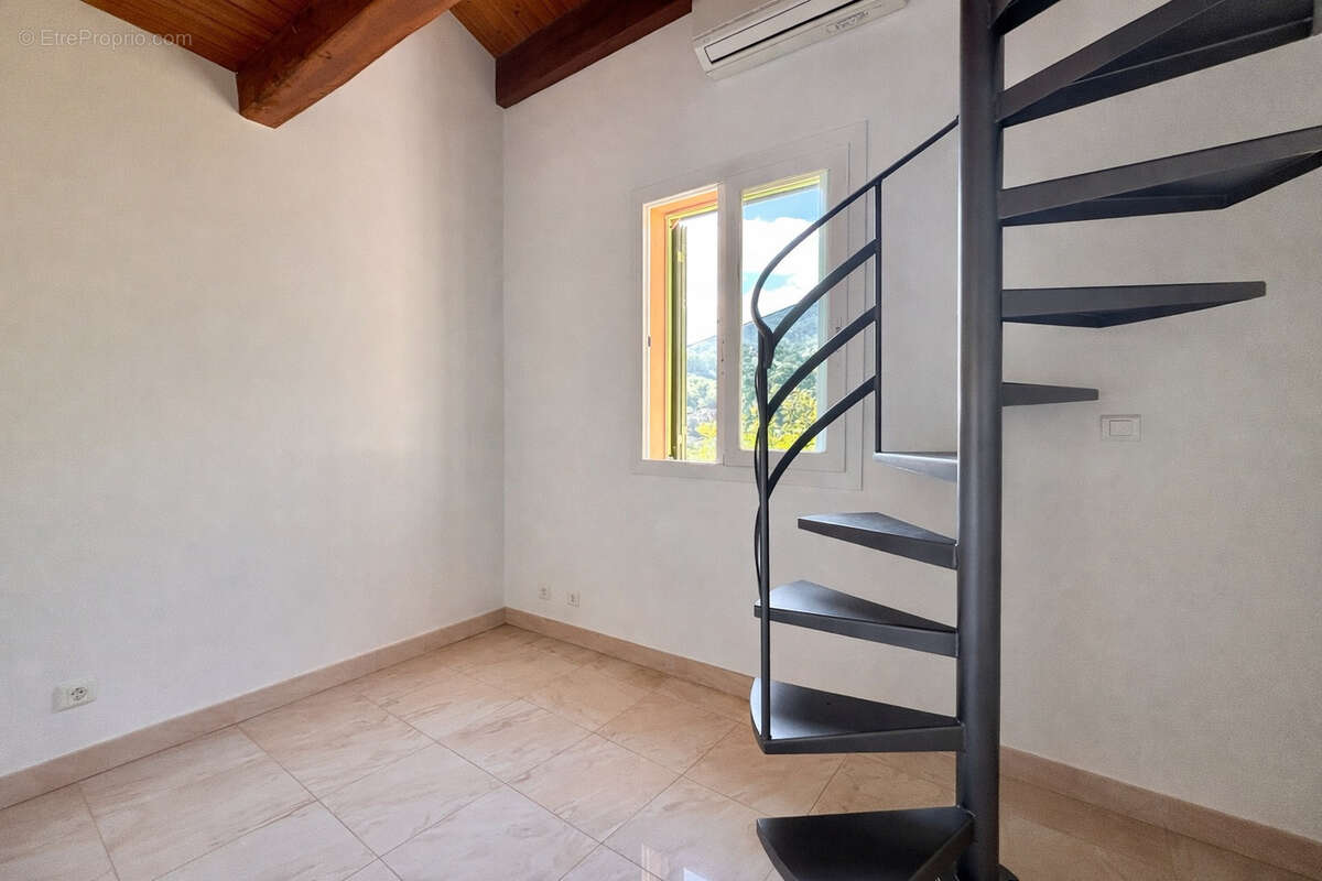 Maison à MENTON