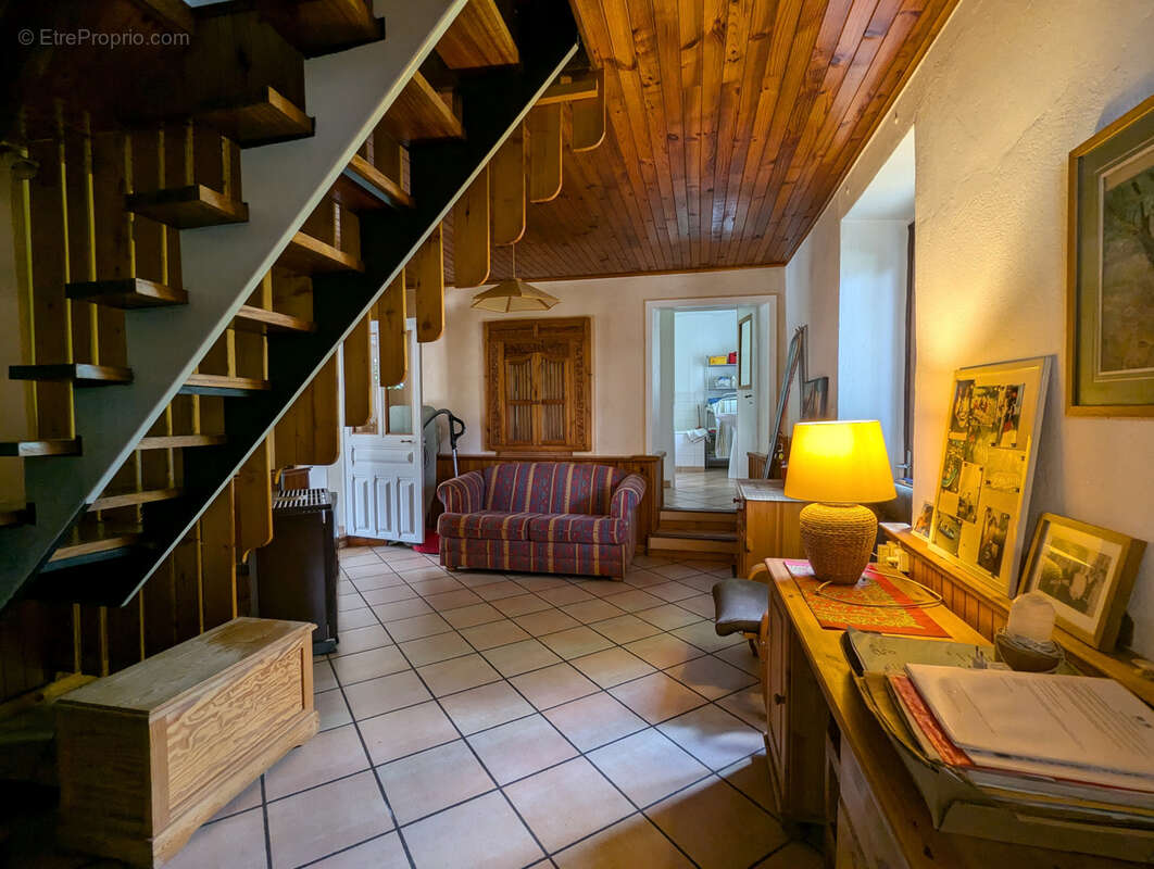 Maison à CHAMOUSSET