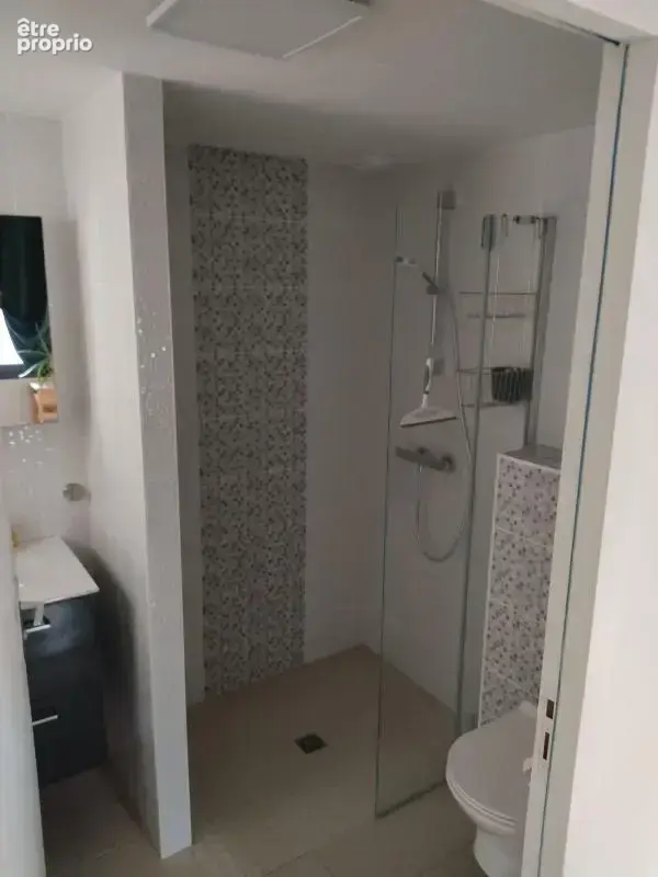  Coup de cœur atypique : Propriété de caractère de 125 M² en plein cœur du bourg de Batz-sur-Mer avec une gesthouse de 30 m² - photo 16