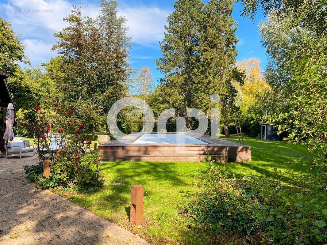 Maison à TOURNEVILLE