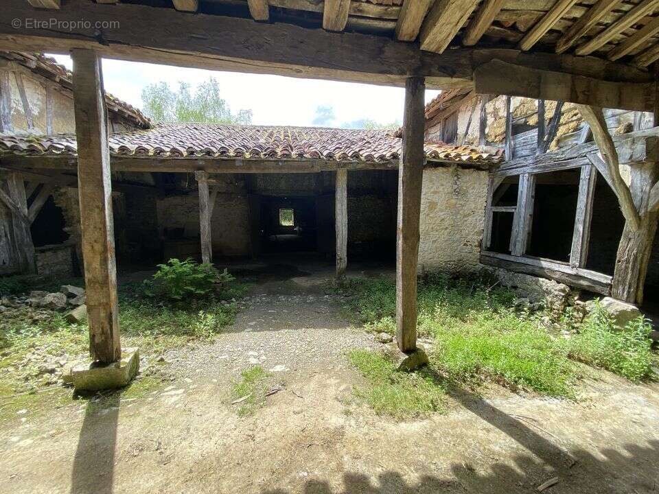 Maison à CREON-D'ARMAGNAC