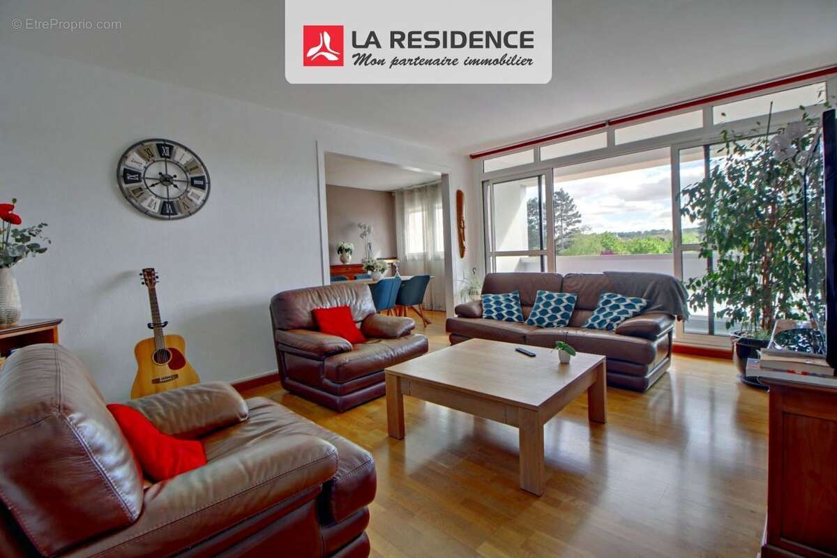 Appartement 99 m² à Plaisir  - photo 6