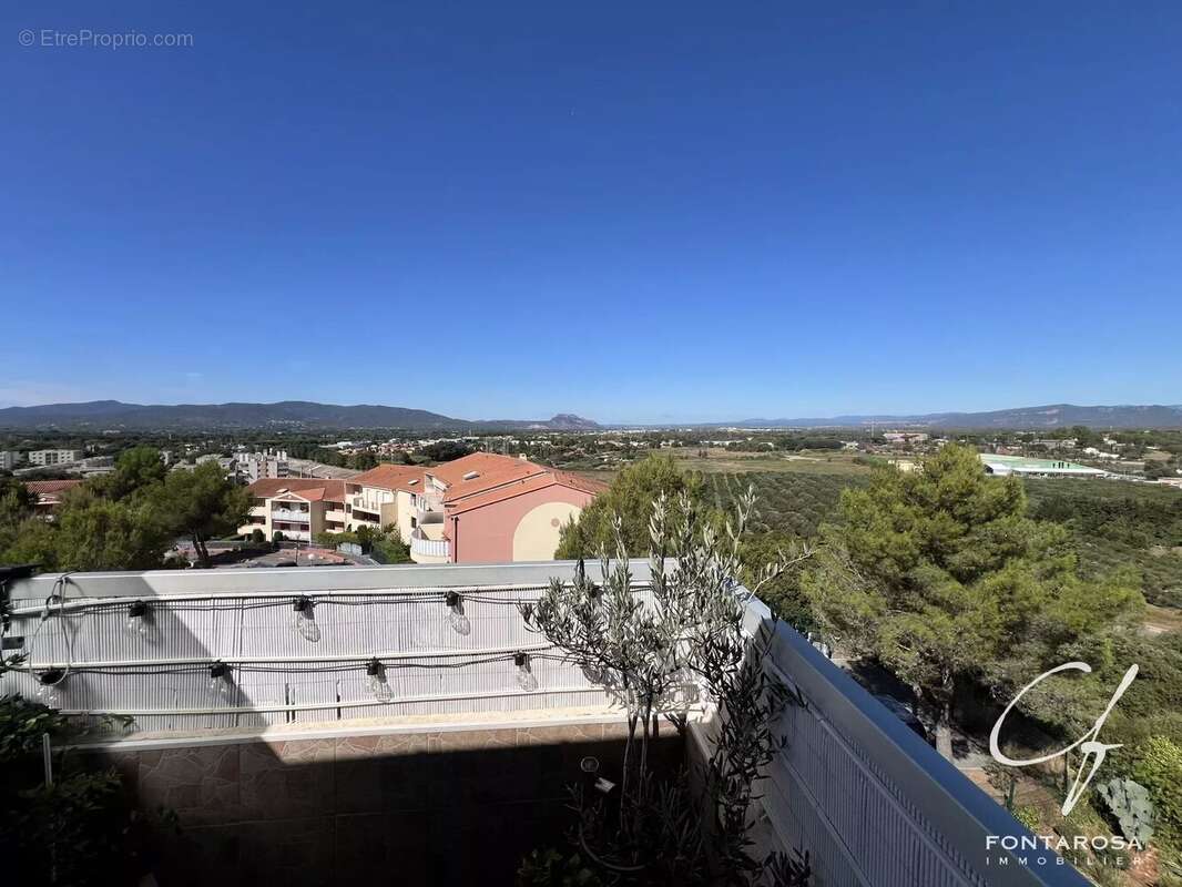 Appartement à FREJUS