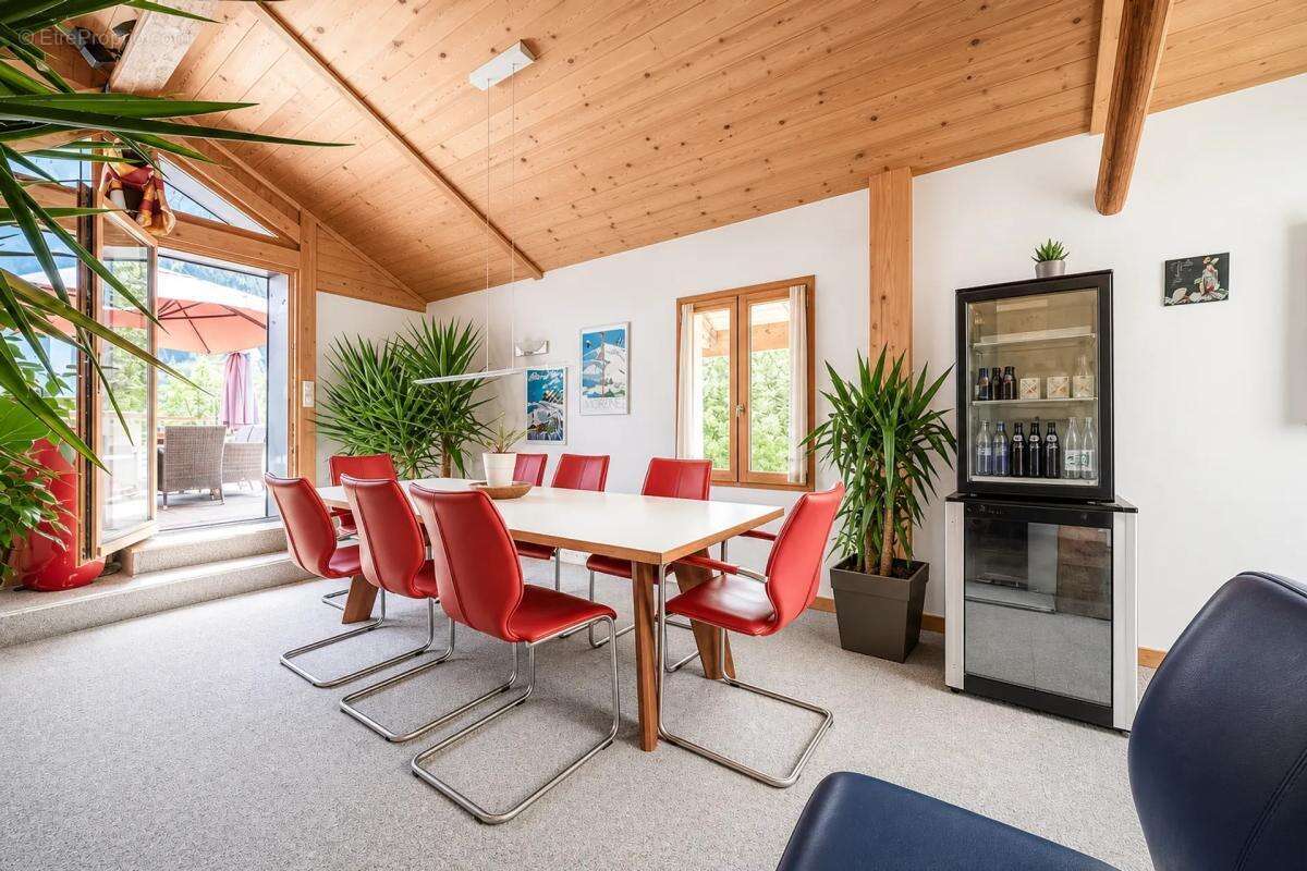 Maison de 6 pièces de 193 m² à Saint-Jean-d’Aulps - photo 7