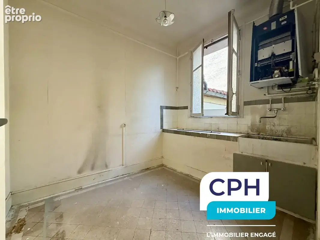 Versailles  2 pièces de 41,50 m² avec garage et caves - photo 6