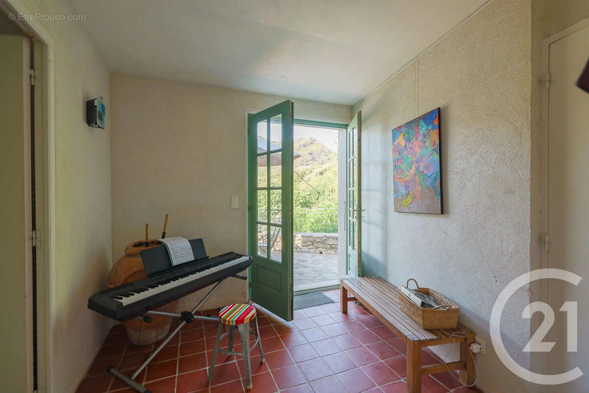 Maison 115 m² à Morsiglia  - photo 11