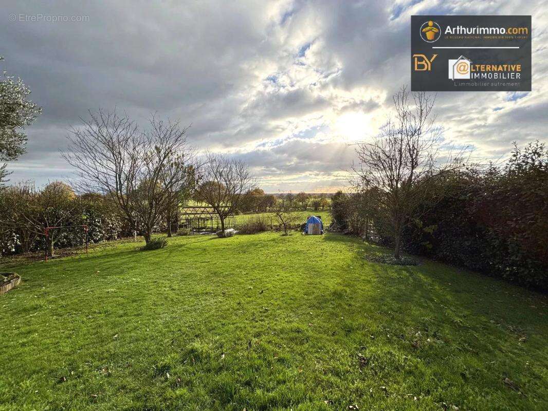 Maison à CHATILLON-EN-VENDELAIS