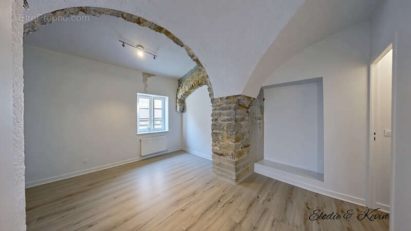 Appartement à TREVOUX