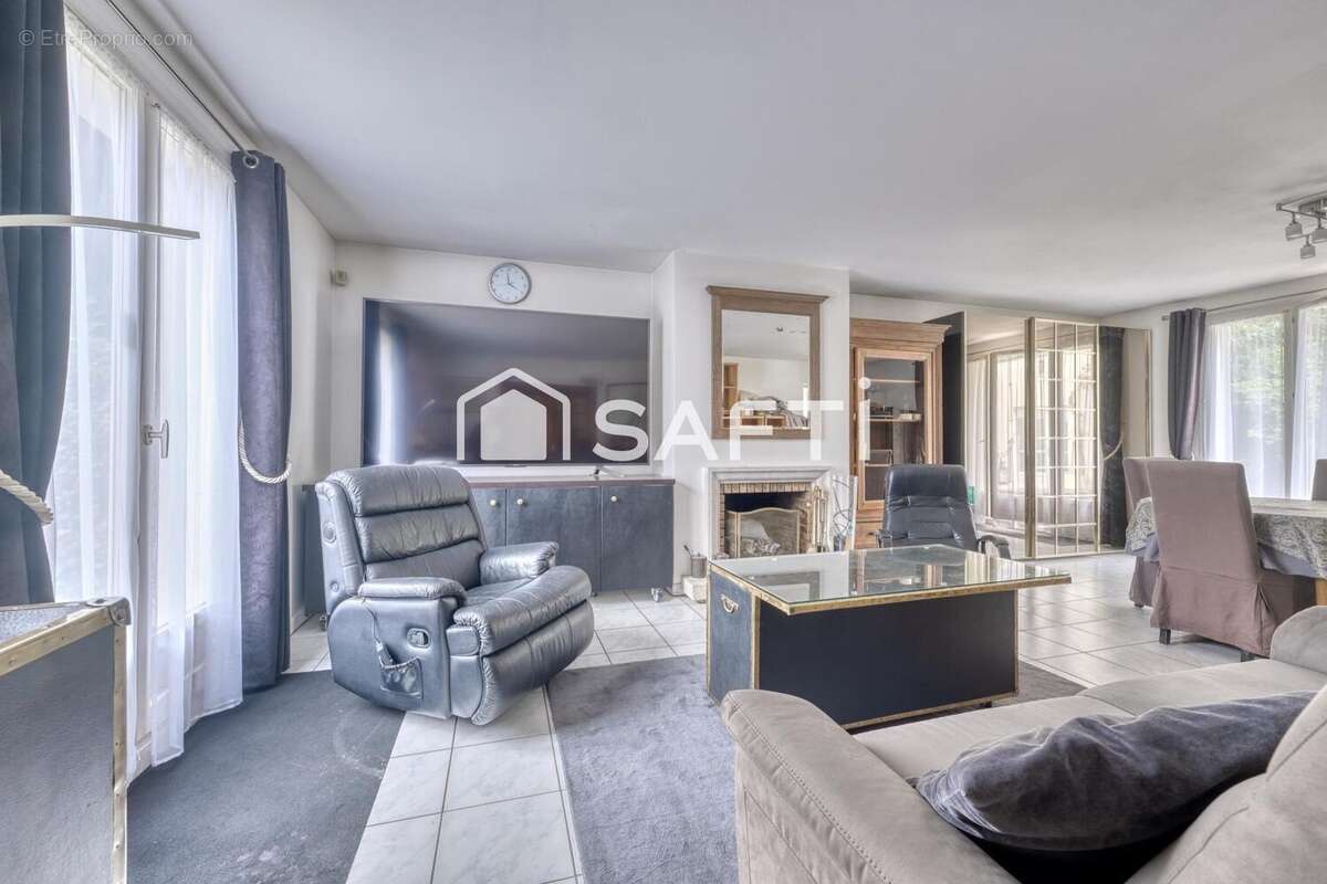 Photo 6 - Maison à TORCY