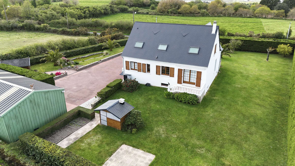 Maison à BRETTEVILLE