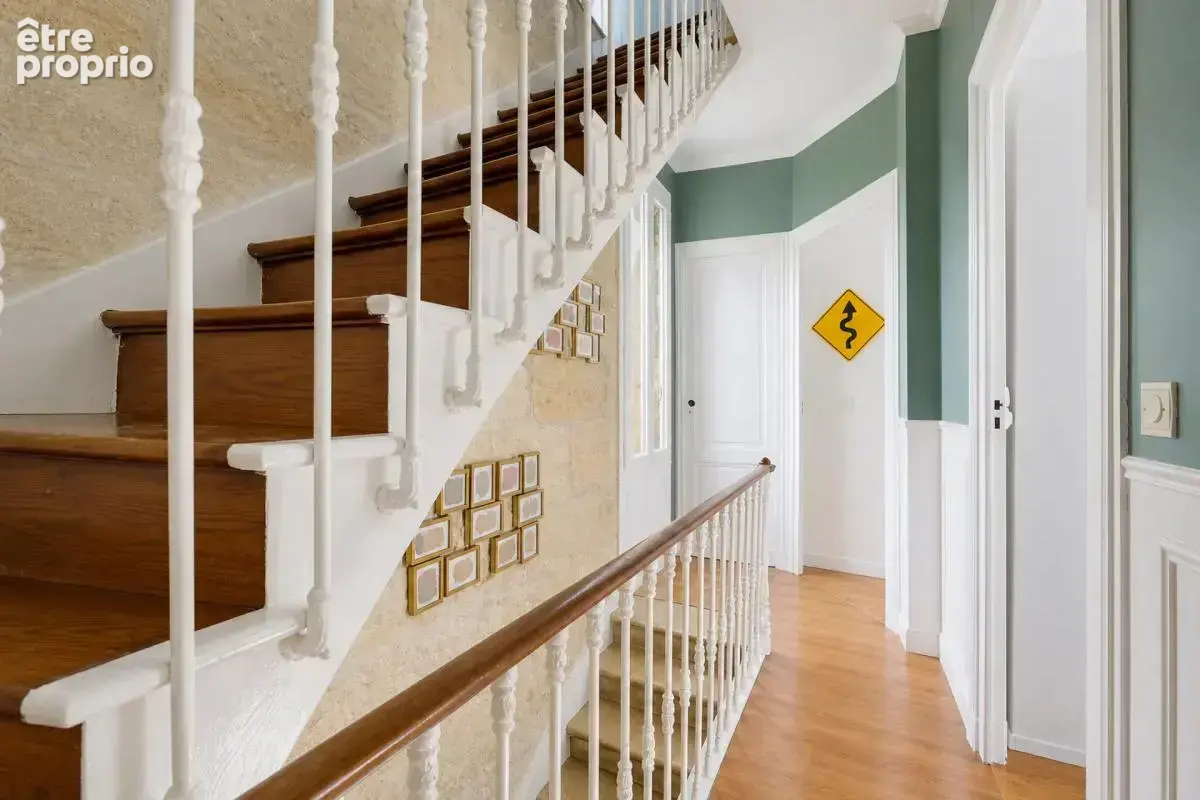 Maison de 6 pièces de 117 m² à Talence - photo 15
