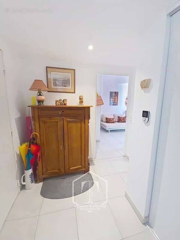 Appartement à VILLENEUVE-LOUBET