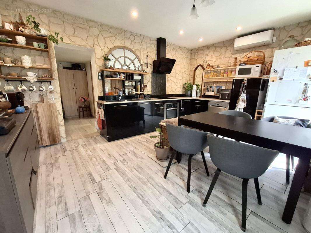 Maison à PIERREFONDS