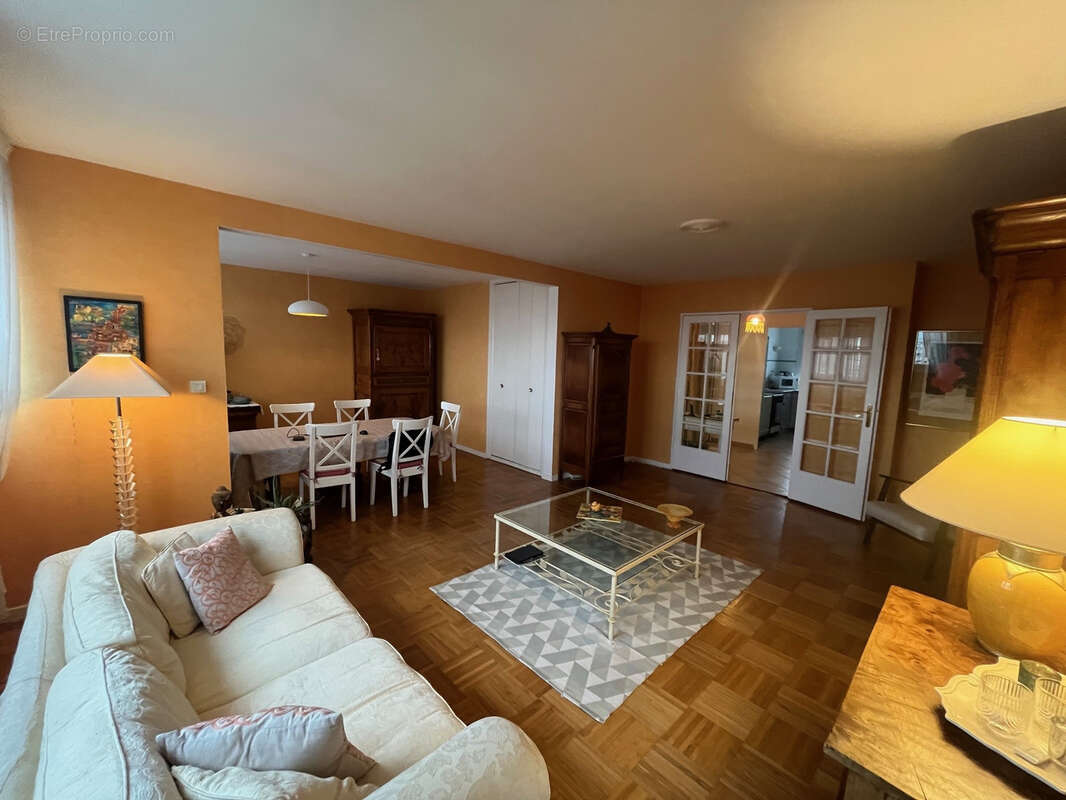 Appartement à CALUIRE-ET-CUIRE