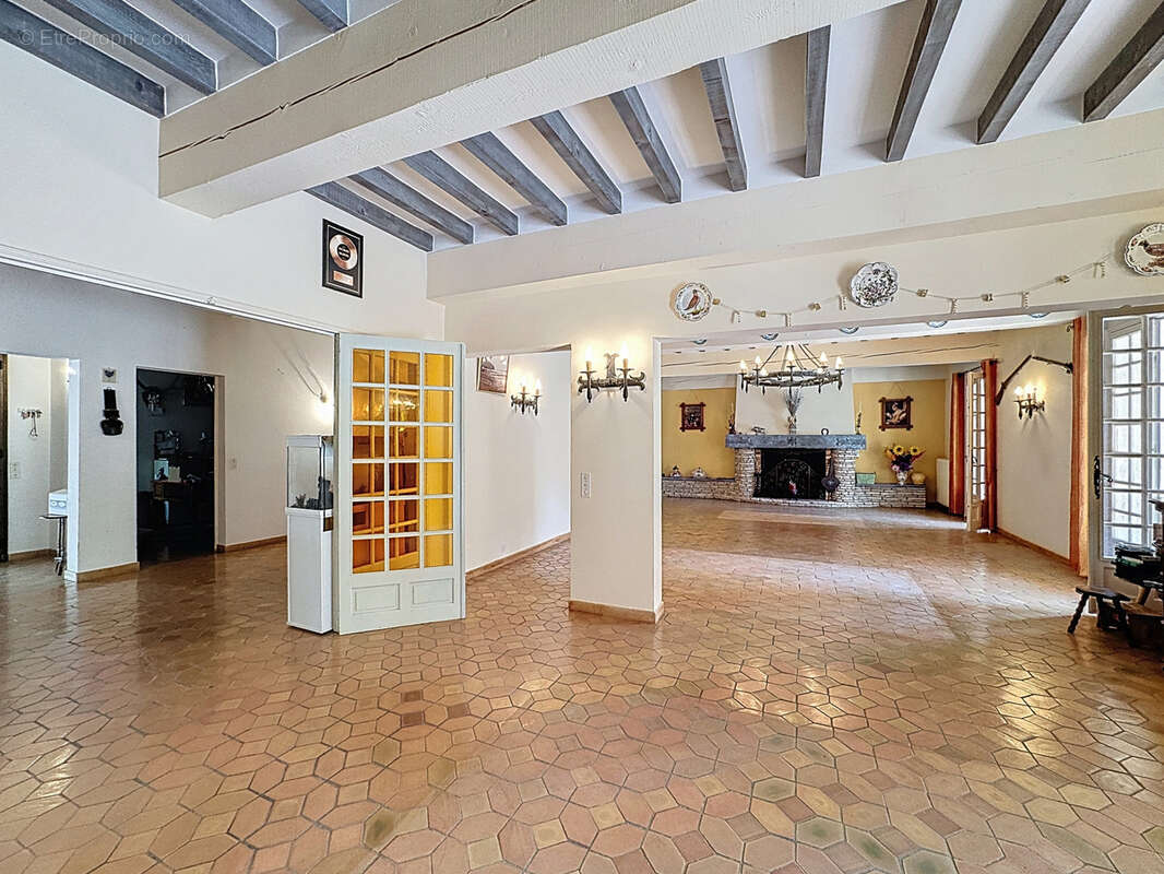 Maison à SAIGNON