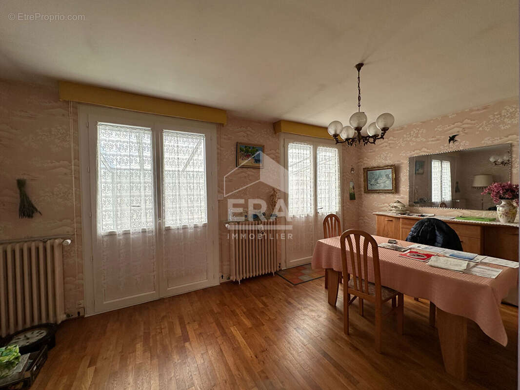 Maison à CHATEAUROUX