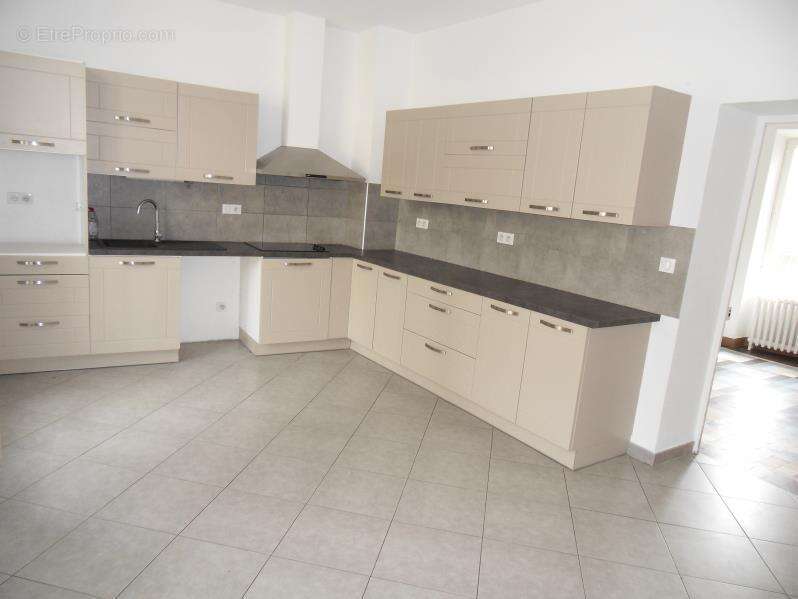 Maison à VAISON-LA-ROMAINE