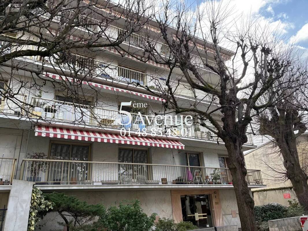 Appartement à SAINT-MAUR-DES-FOSSES