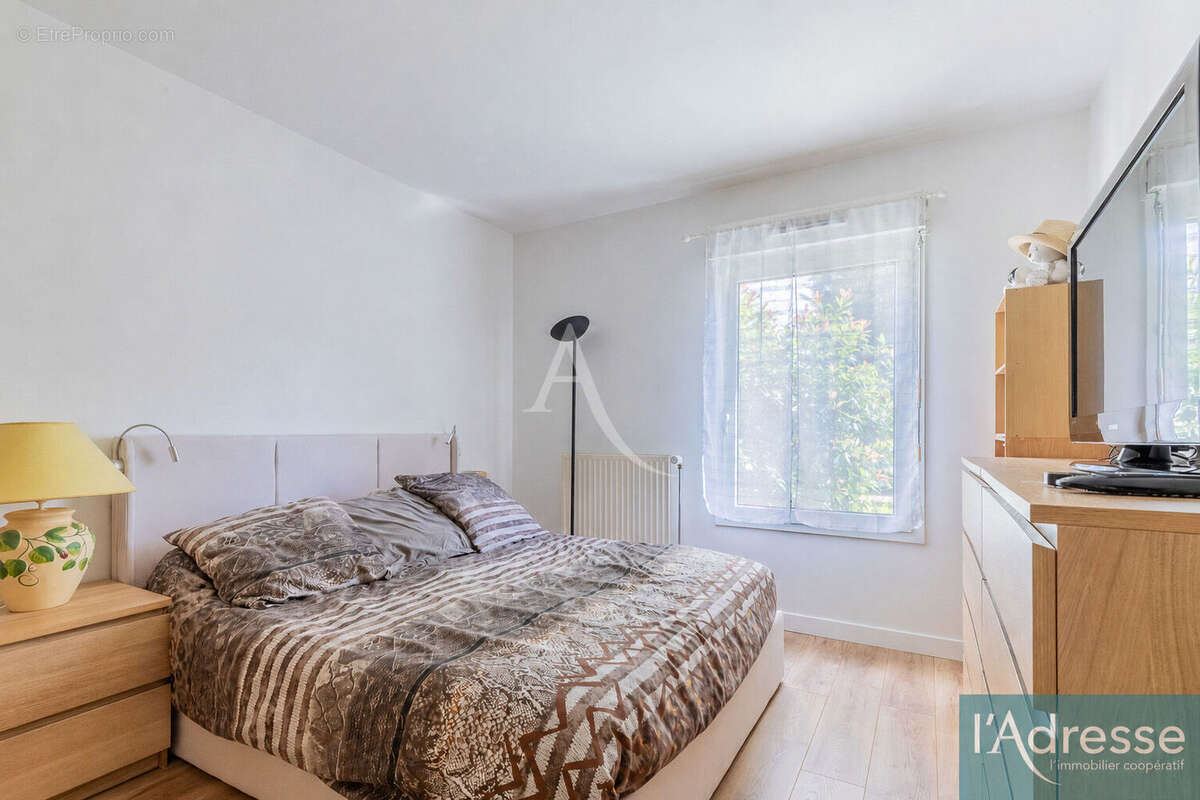 Appartement à LES ULIS