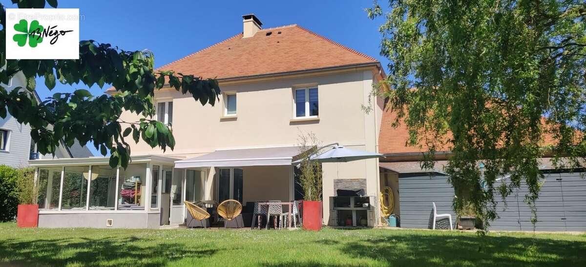 Maison à OUISTREHAM