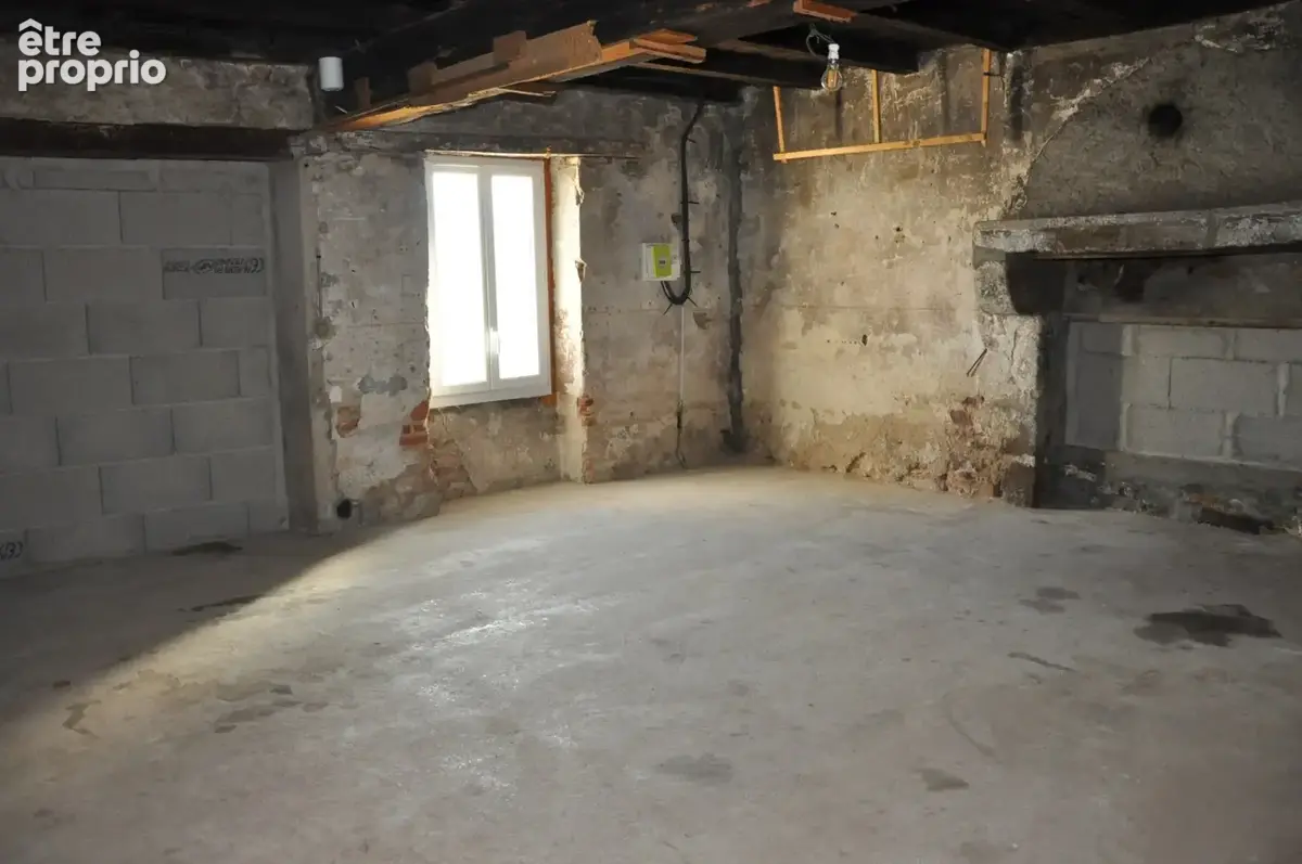 Belle longère de construction traditionnelle, avec 2 chambres (possibilité 3), terrain de 892 m2, proche centr - photo 12