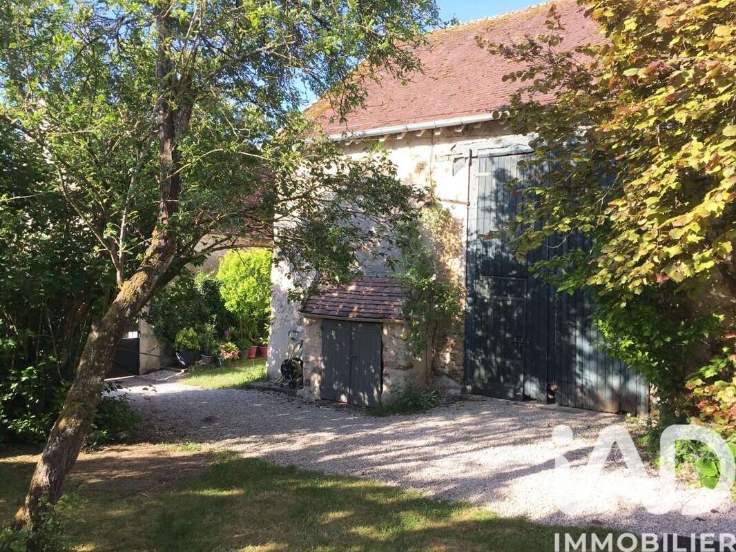 Maison 92 m² à Thenisy  - photo 6