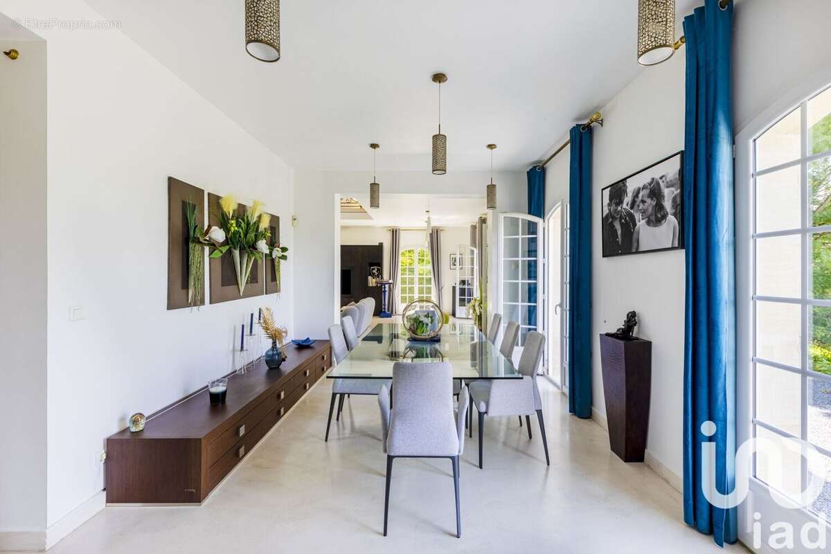 Photo 9 - Maison à NESLES-LA-VALLEE