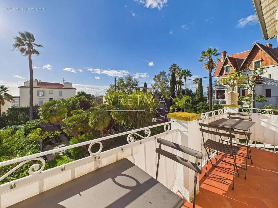 Appartement à CANNES