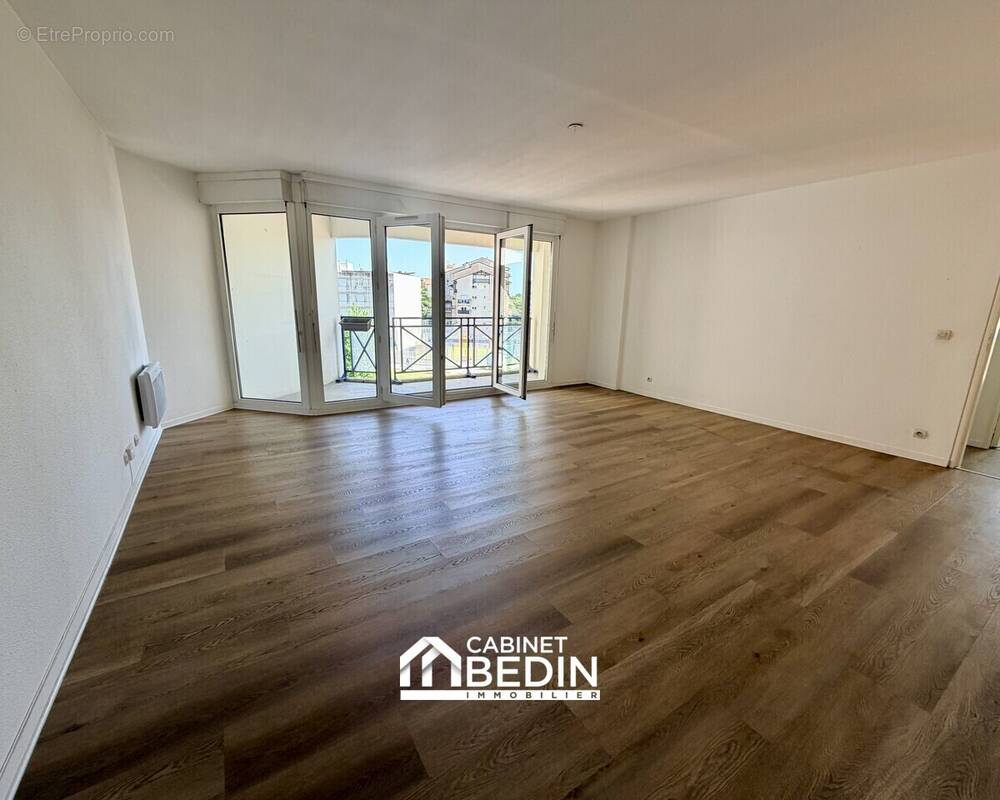 Appartement à BORDEAUX