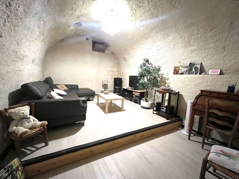 Maison à GREOUX-LES-BAINS