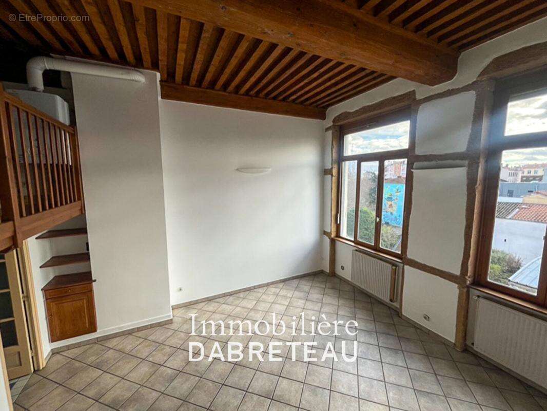 Appartement à LYON-4E