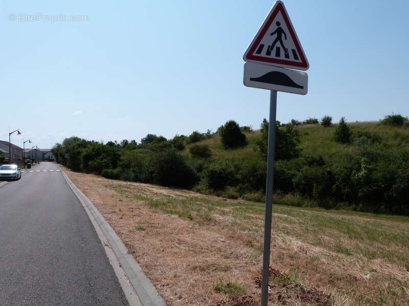 Terrain à HAMBACH