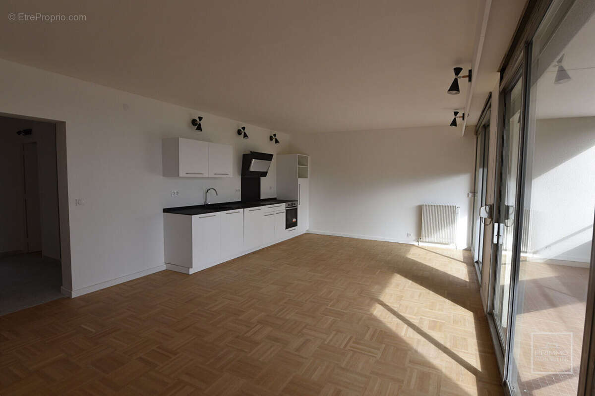 Appartement à SAINTE-FOY-LES-LYON