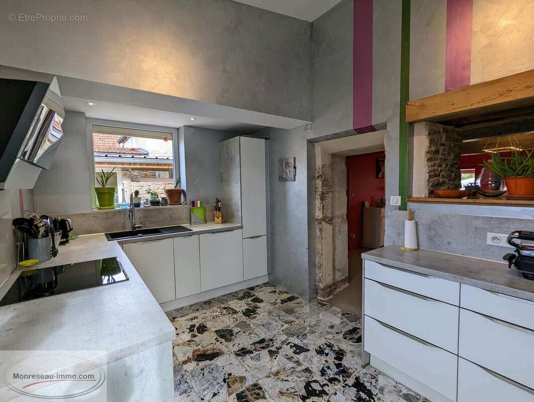 Maison à CHALON-SUR-SAONE