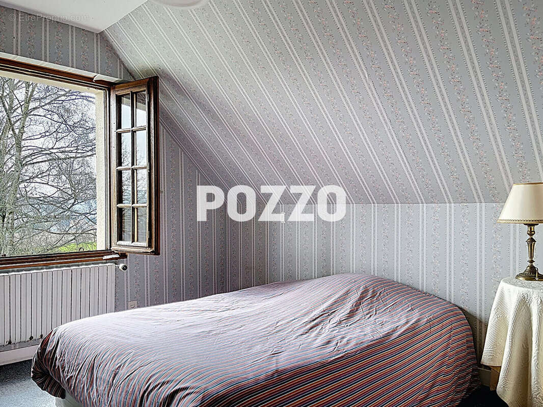 Maison Gavray Sur Sienne 6 pièces 108.5 m2 environ 4996m² de terrain - photo 9