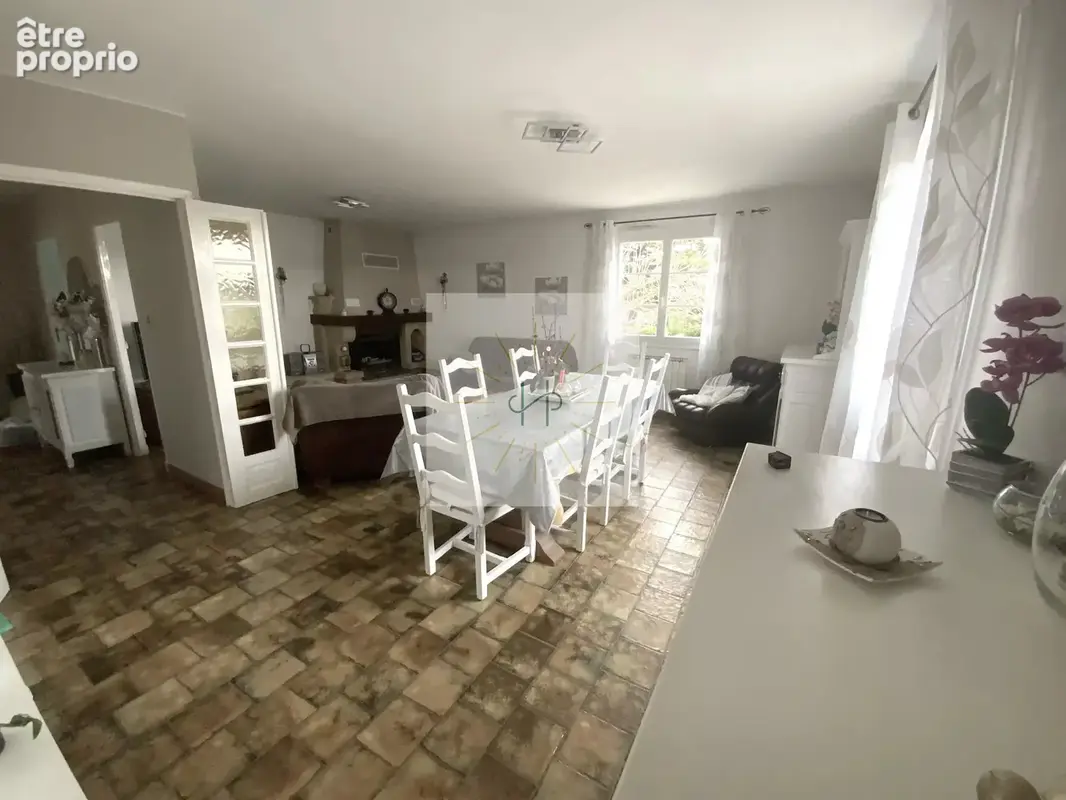 Maison 7 pièces 172 m² à vendre à Montelimar (26200) - photo 9