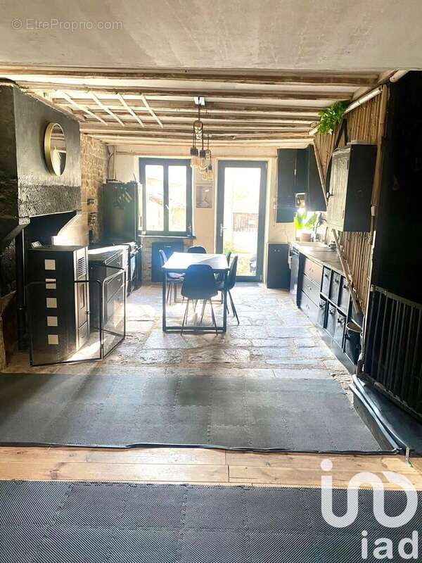 Photo 4 - Maison à LAURIERE