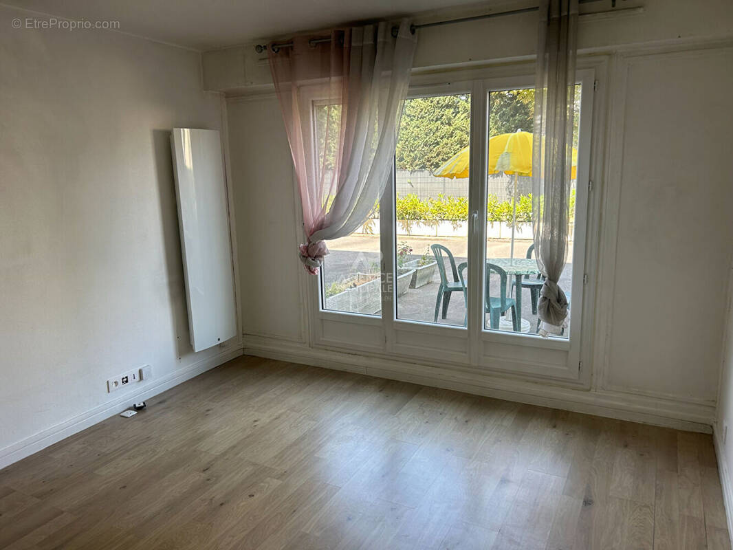 Appartement à MAISONS-LAFFITTE