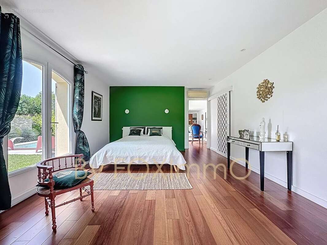 Maison à MONTAUROUX