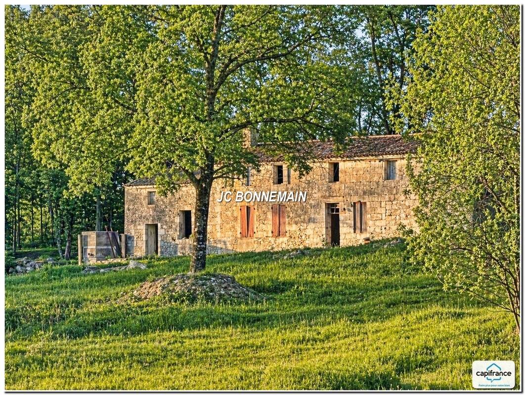 Maison à CHERMIGNAC
