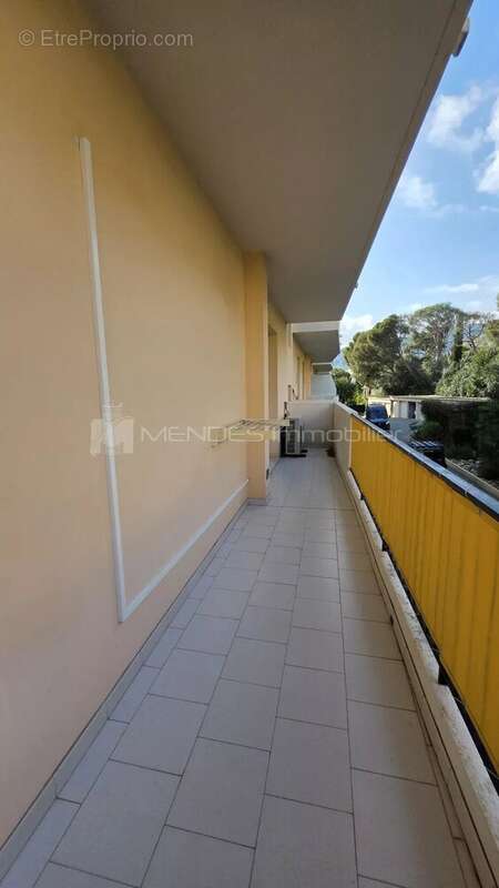 Appartement à CAP-D'AIL