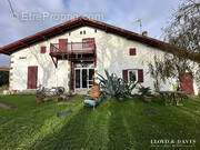Maison à ARRAUTE-CHARRITTE