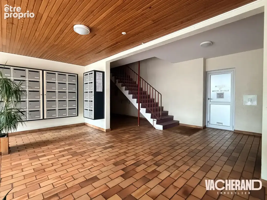 Appartement 2 pièces 30 m² à vendre à Mons-En-Baroeul (59370) - photo 2