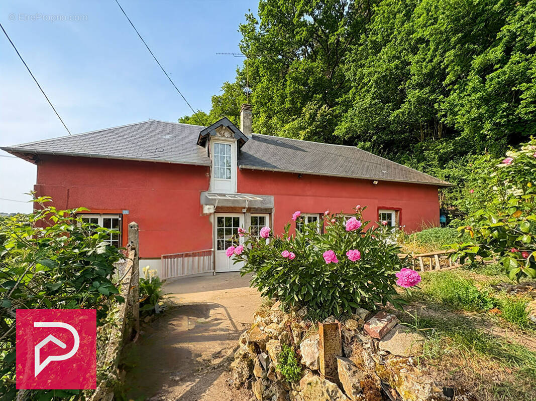 Maison à BERNAY