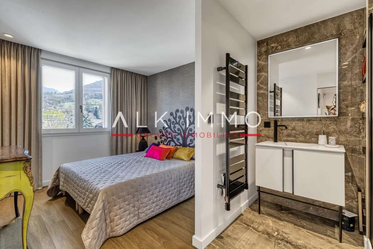 Appartement à ANNECY-LE-VIEUX