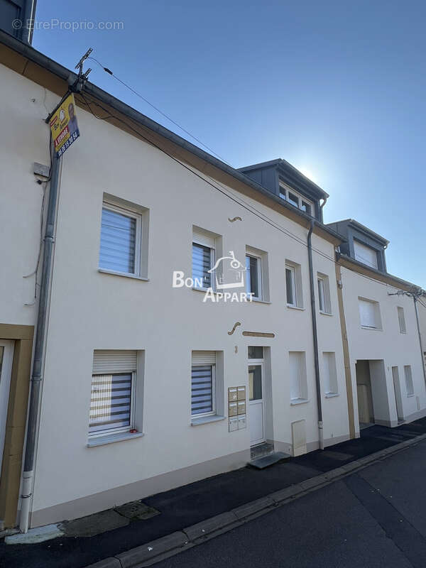 Appartement à LEXY